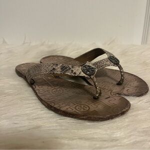 Tory Burch Thora Thong Sadals